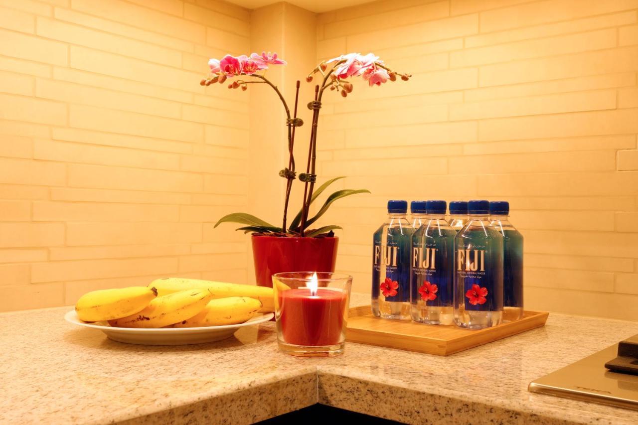 Elegant Apartment With Direct Access To Dubai Mall Luaran gambar