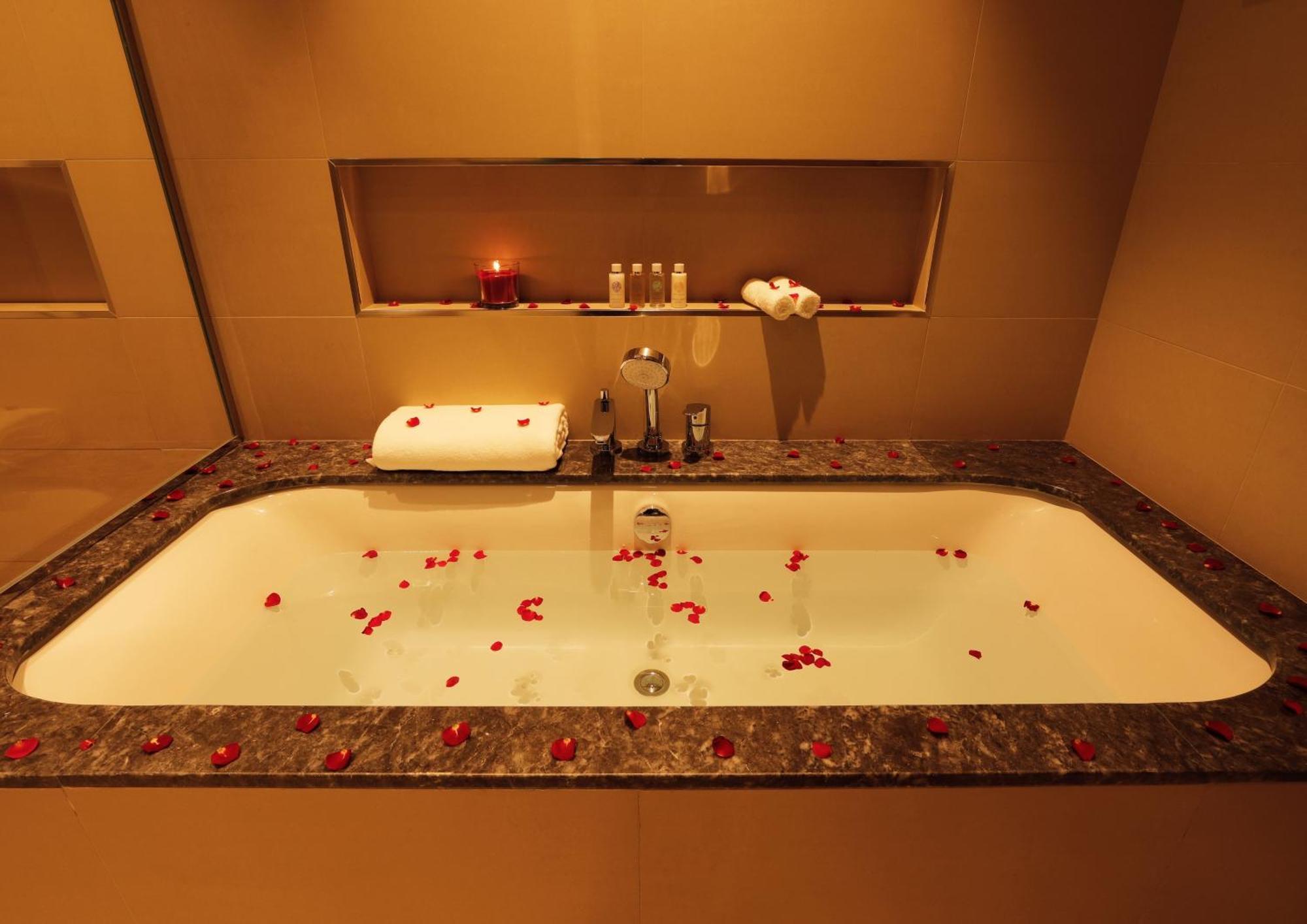 Elegant Apartment With Direct Access To Dubai Mall Luaran gambar