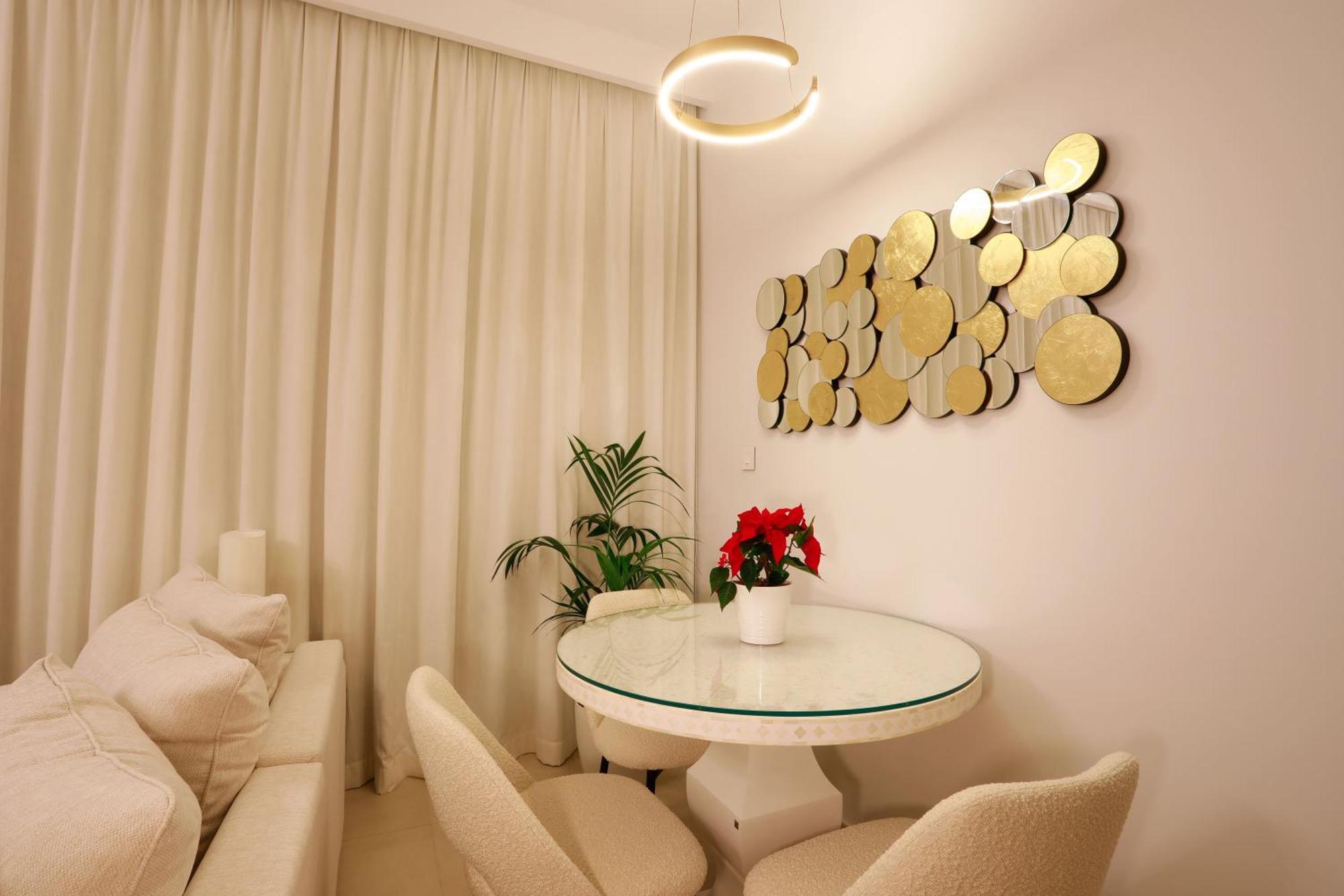 Elegant Apartment With Direct Access To Dubai Mall Luaran gambar